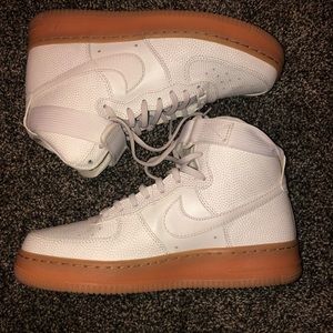 super dope high top air force 1 with gummy sole☁️